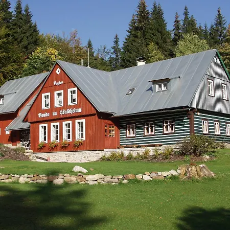 Bouda Na Waldheimu